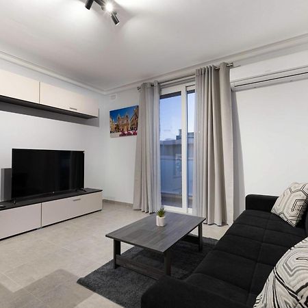 Luxurious & Spacious 2Bd Accomodation At The Podium - Yacht Marina Area, Close To Valletta 음시다 외부 사진